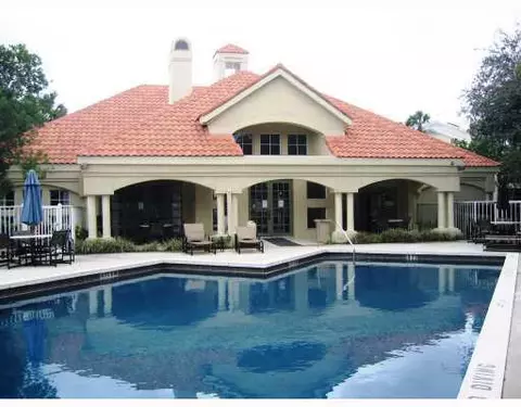 815 W Boynton Beach Blvd #8-105, Boynton Beach, FL 33426