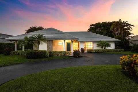 367 Villa S, Atlantis, FL 33462