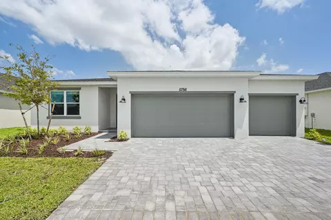 5756 Hampton Park Cir, Vero Beach, FL 32966