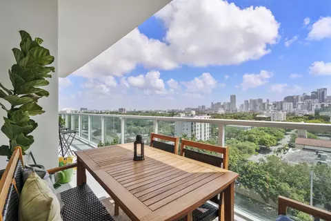 2525 SW 3rd #807, Miami, FL 33129