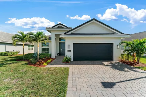 12489 SW Sunrise Lake Ter, Port Saint Lucie, FL 34987