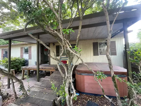 7110 Melvin Rd, Jacksonville, FL 32210