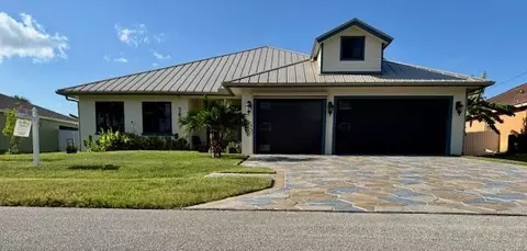 382 SW Dalton, Port Saint Lucie, FL 34953