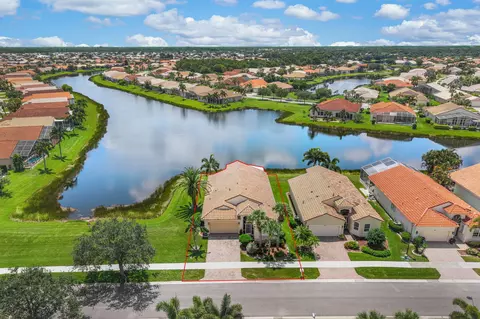 301 NW Clearview, Port Saint Lucie, FL 34986
