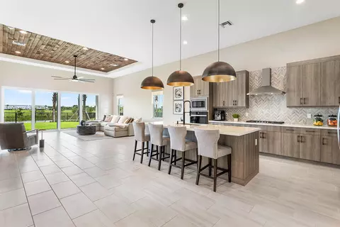 12618 Nautilus Cir, Palm Beach Gardens, FL 33412