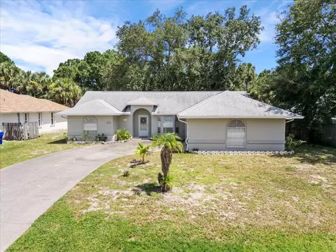 490 Caravan Ter Ter, Sebastian, FL 32958