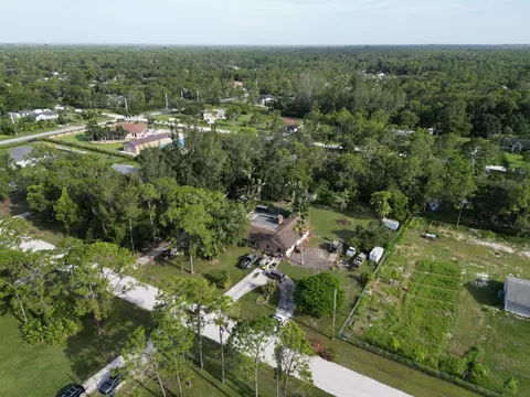 13572 58th Ct N, The Acreage, FL 33411