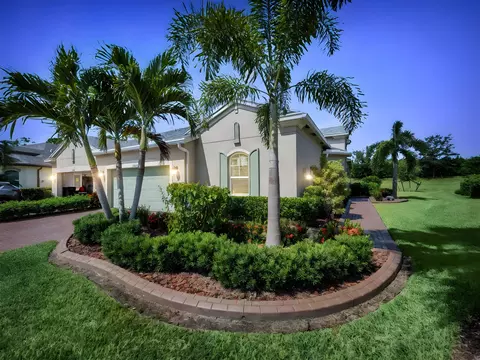 12908 SW Lake Fern Cir, Port Saint Lucie, FL 34987