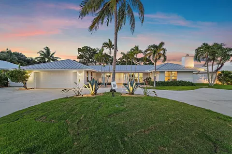 86 Golfview, Tequesta, FL 33469