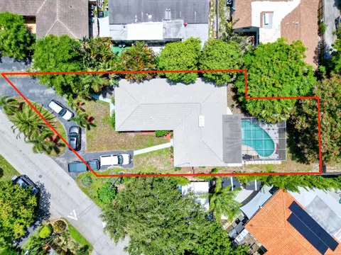 1680 NE 34th Ln, Oakland Park, FL 33334