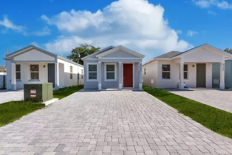 3731 Saginaw Ave, West Palm Beach, FL 33409