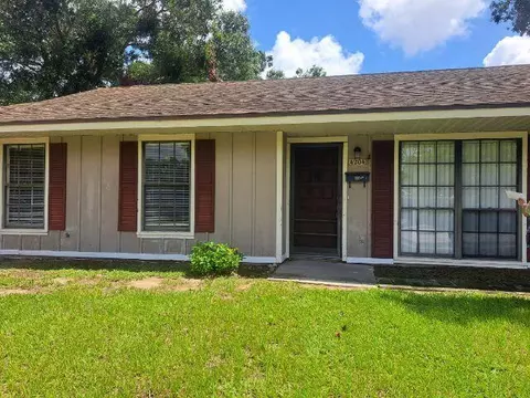 4202 18th St, Vero Beach, FL 32960