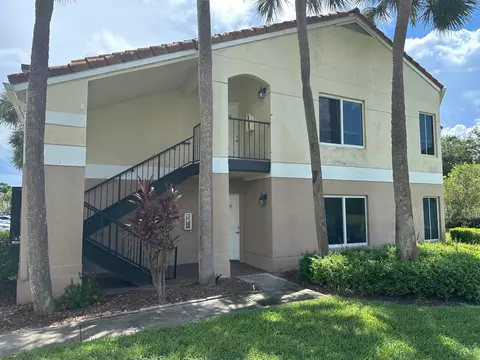 815 W Boynton Bch #5-106, Boynton Beach, FL 33426