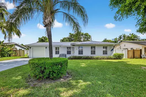 2651 NE 51st, Lighthouse Point, FL 33064