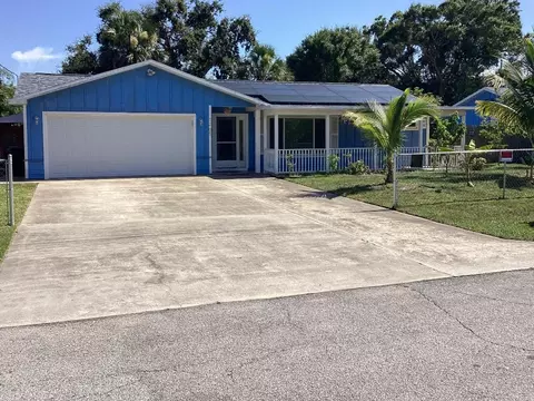 7205 Penny Ln, Fort Pierce, FL 34951