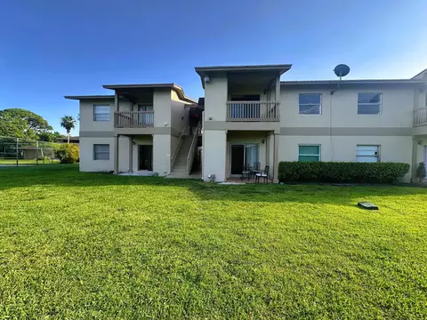 1766 Abbey Rd #206, West Palm Beach, FL 33415