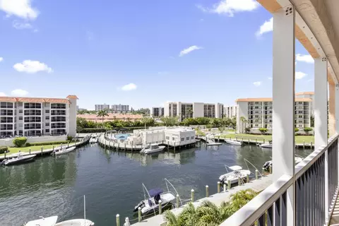 2871 N Ocean Blvd #V443, Boca Raton, FL 33431