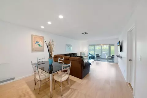 13670 Via Flora #B, Delray Beach, FL 33484