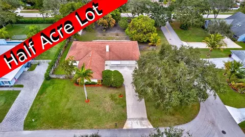 6185 White Oak Ct, Jupiter, FL 33458