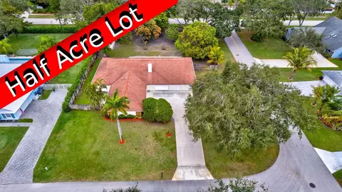 6185 White Oak Ct, Jupiter, FL 33458