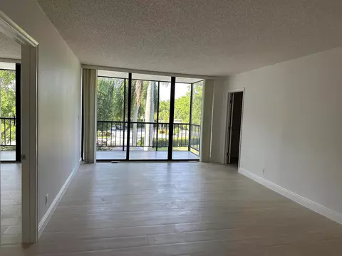 6805 Willow Wood Dr #5032, Boca Raton, FL 33434