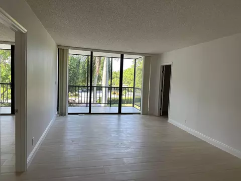 6805 Willow Wood #5032, Boca Raton, FL 33434