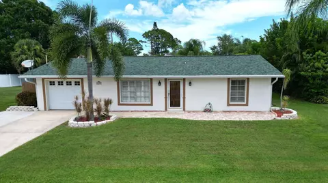 1713 SE Clearmont St, Port Saint Lucie, FL 34983