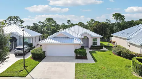 7751 SE Bay Cedar Cir, Hobe Sound, FL 33455