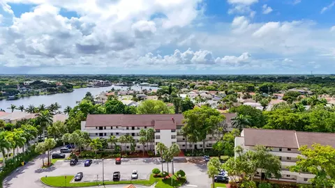 12524 Shoreline Dr #101, Wellington, FL 33414