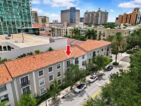580 S Sapodilla Ave #304, West Palm Beach, FL 33401