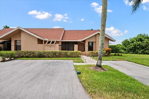 11004 Hidden Lake Pl, Boca Raton, FL 33498