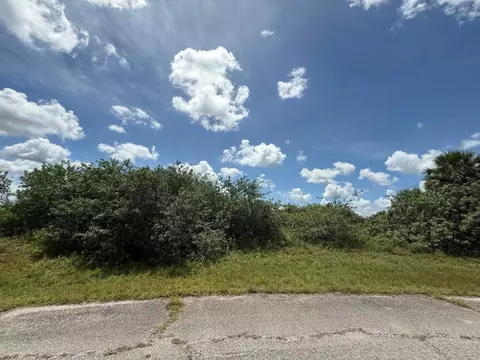 113 Liberty Ter, Labelle, FL 33935 photo 4