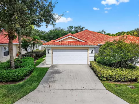 7819 N Fork Dr, West Palm Beach, FL 33411