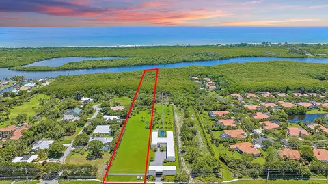 9721 SE Gomez Ave, Hobe Sound, FL 33455