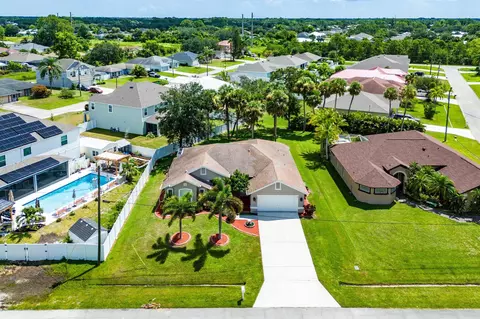 2217 SW Natema Rd, Port Saint Lucie, FL 34953