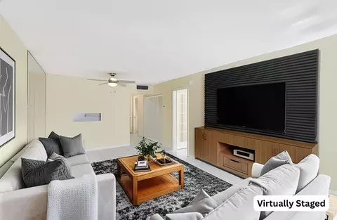 3090 NW 46th Ave #105C, Lauderdale Lakes, FL 33313