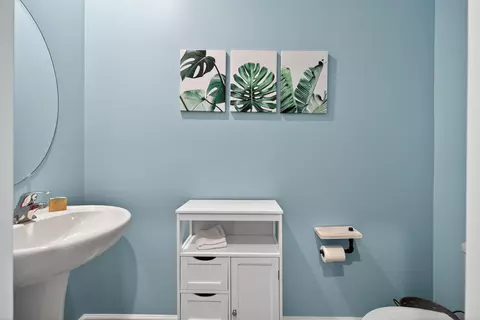 Bath - 3942 SE Caladium Ct, Stuart, FL 34997 photo 1 of 6