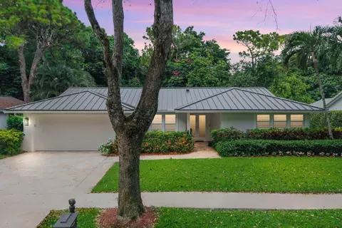 2421 NW 36th St, Boca Raton, FL 33431