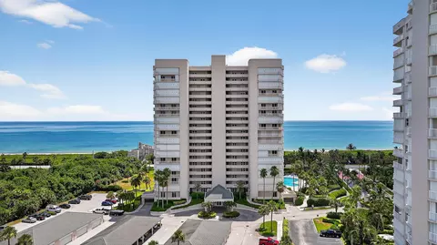 5051 N Highway A1a #4-6, Hutchinson Island, FL 34949