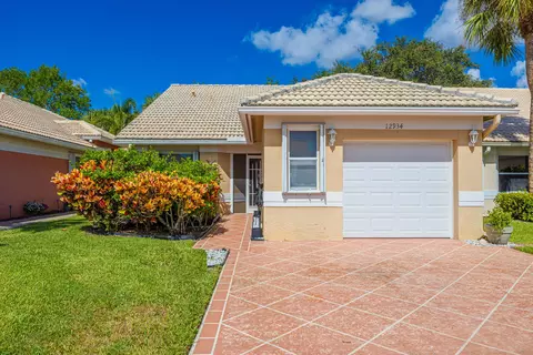 12934 Hampton Lakes Cir, Boynton Beach, FL 33436