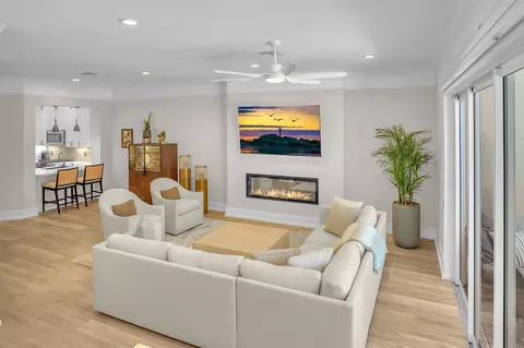 703 Cable Beach Ln, North Palm Beach, FL 33410