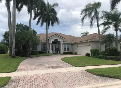 8121 Desmond Dr, Boynton Beach, FL 33472