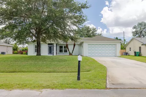 4365 SW Appleseed Rd, Port Saint Lucie, FL 34953