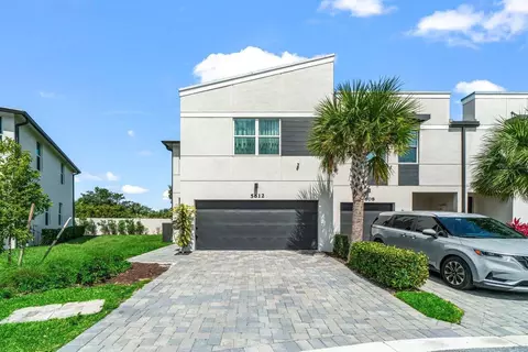 5612 Mentmore Dr, West Palm Beach, FL 33407