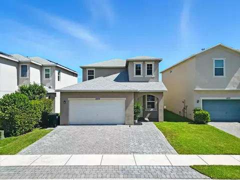 1824 Lake Cove Dr, Lake Worth Beach, FL 33460