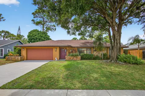 849 Sage, Wellington, FL 33414