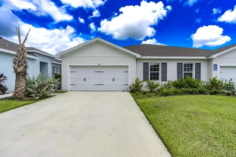 252 Raspberry Rd, Fort Pierce, FL 34981