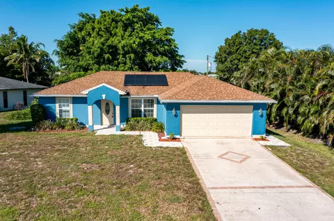 2482 SE Camarin, Port Saint Lucie, FL 34952