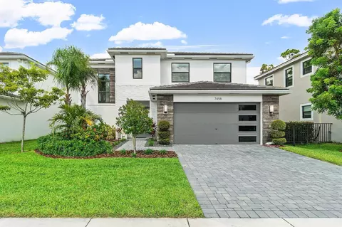 7458 Estero Dr, Lake Worth, FL 33463