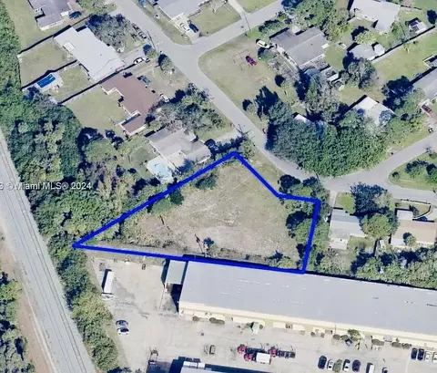 2350 Shenandoah Rd NE, Palm Bay, FL 32905